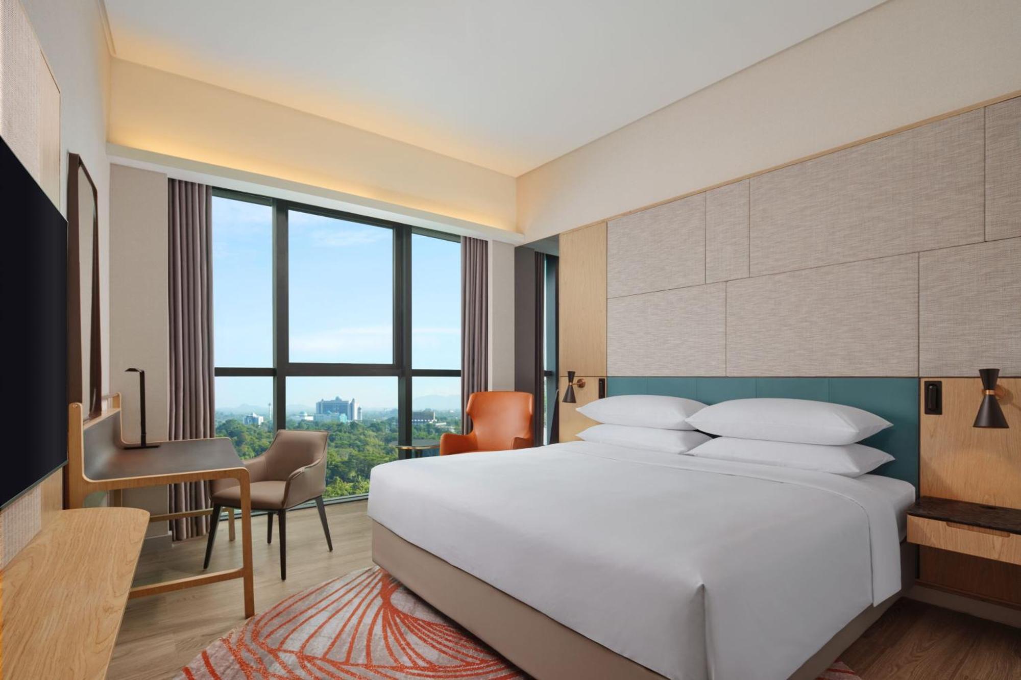 Sheraton Kuching Hotel Екстер'єр фото