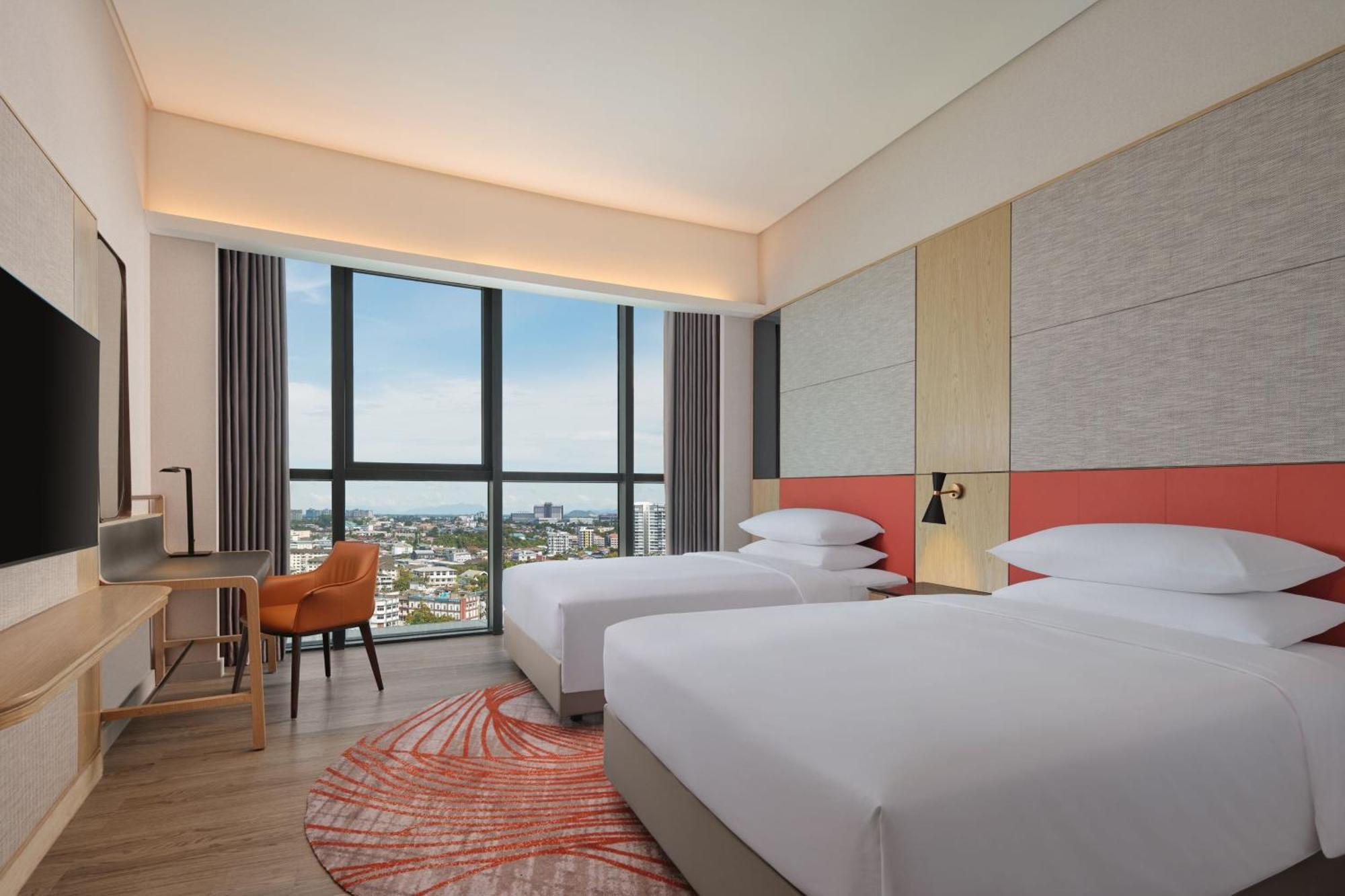 Sheraton Kuching Hotel Екстер'єр фото