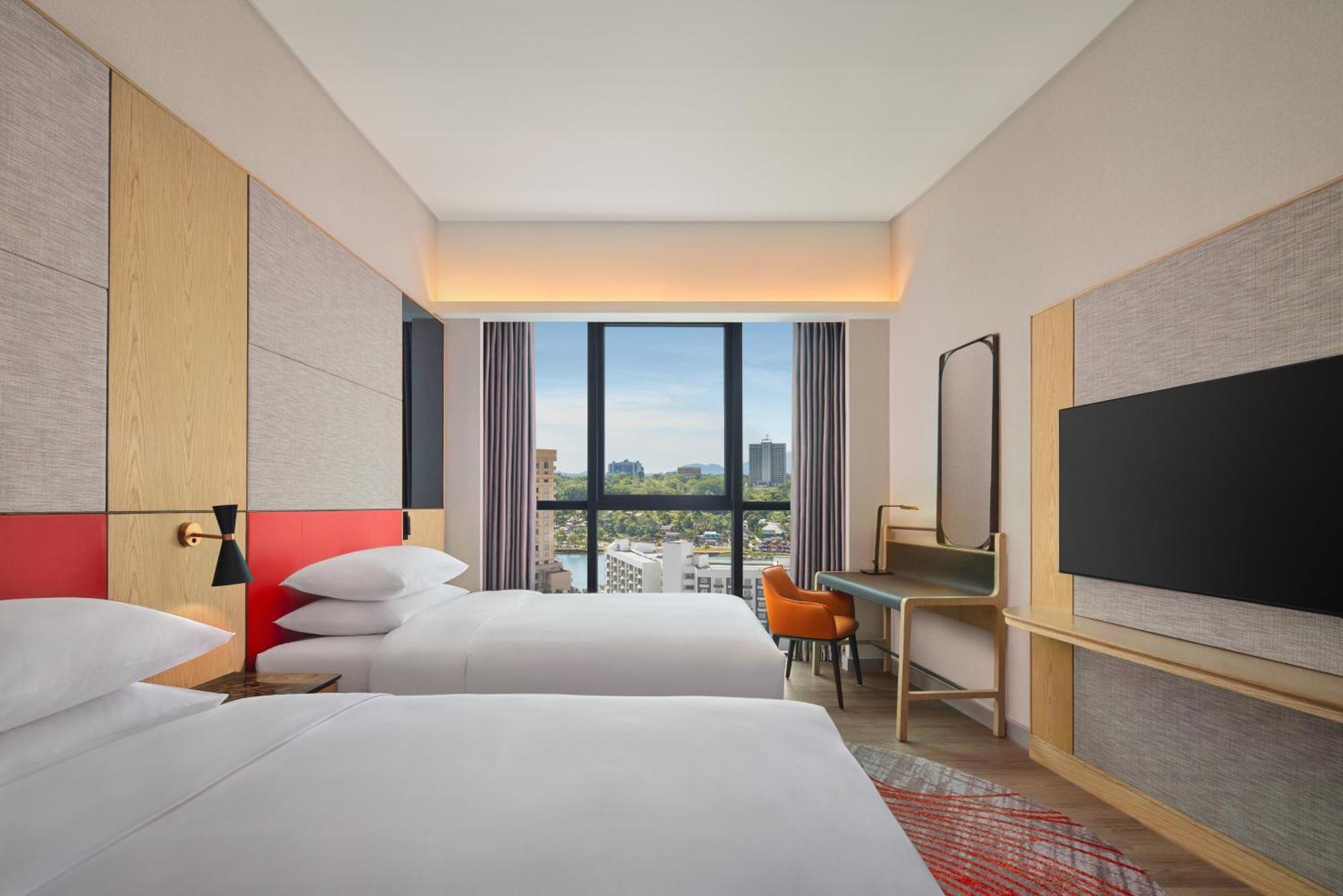 Sheraton Kuching Hotel Екстер'єр фото